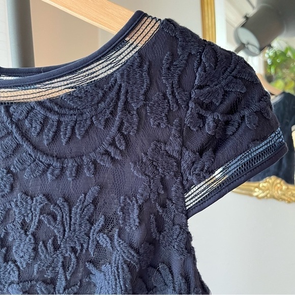 Adrianna‎ Papell Navy Blue Lacey Midi Dress - Cap Sleeves, Boat Neck, Flared Hem - Picture 4 of 12